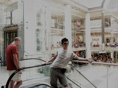 به روز رسانی Shakeb Isaar - زندگی در سوئد